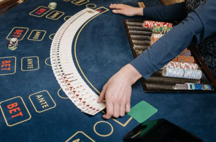 poker table